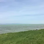 Resident Balatonszárszó