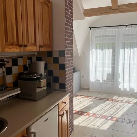 Resident * Balatonszárszó