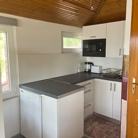 Resident Gasthof Balatonszárszó