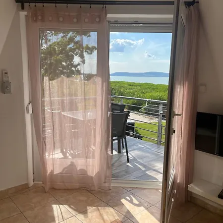 Resident Värdshus Balatonszárszó