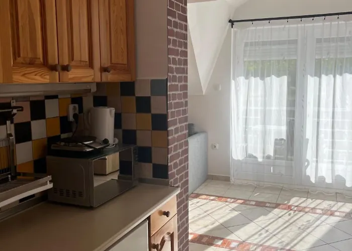 Resident * Balatonszárszó